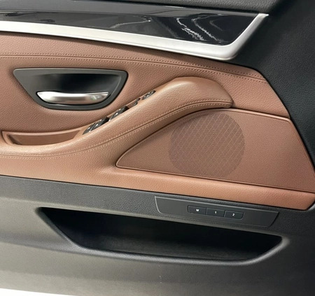BMW Seria 5 cena 61000 przebieg: 256000, rok produkcji 2014 z Żychlin małe 154